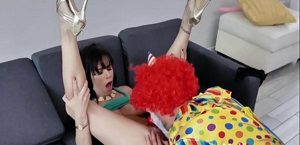  Clown on her MILF Cunt - Alana Cruise